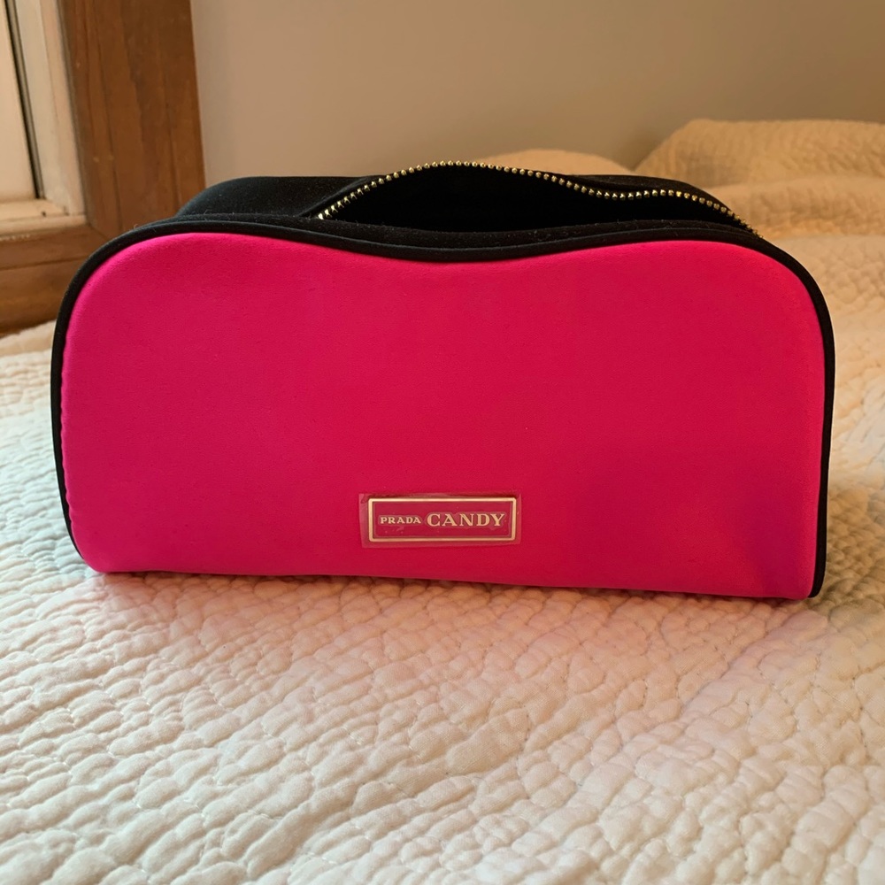 🌸 prada cosmetic bag